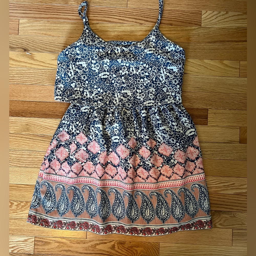 Abercrombie & Fitch, flap top dress